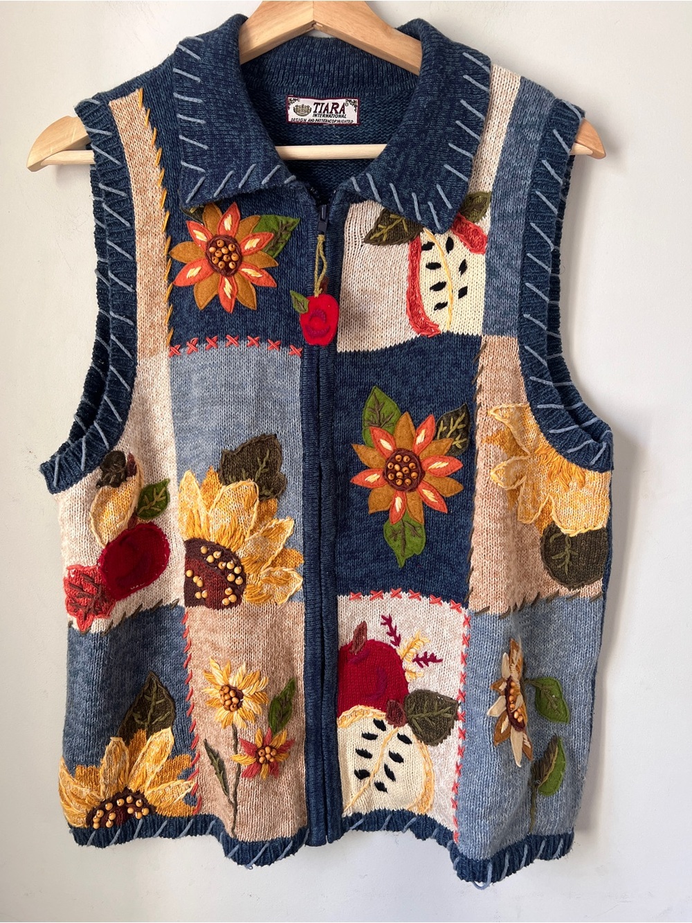Tiara Denim Blue Floral Patchwork Zip Vest Medium/Large